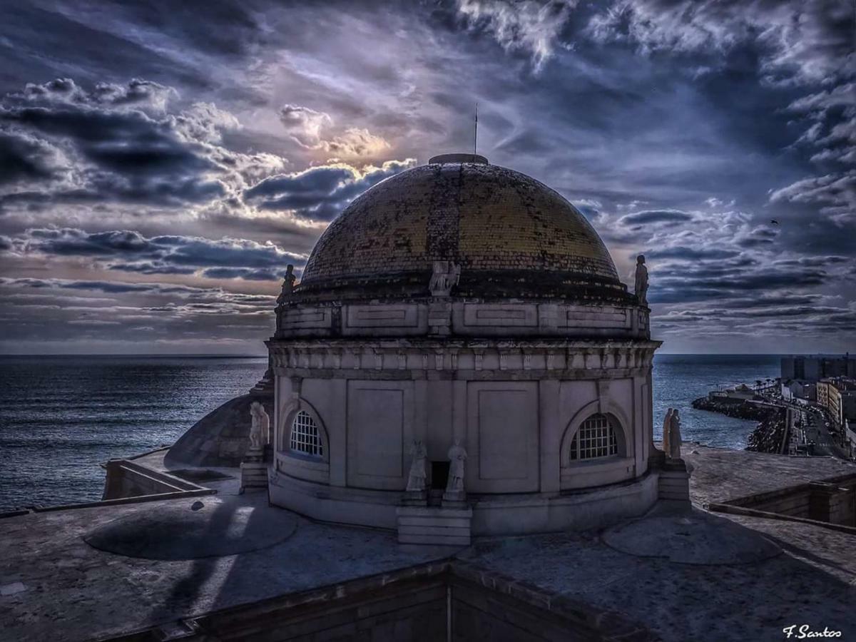 Acogedor Apartamento Cadiz Bagian luar foto