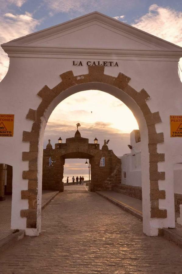 Acogedor Apartamento Cadiz Bagian luar foto